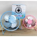 Mini ventilador portátil de mesa con carga USB 1798
