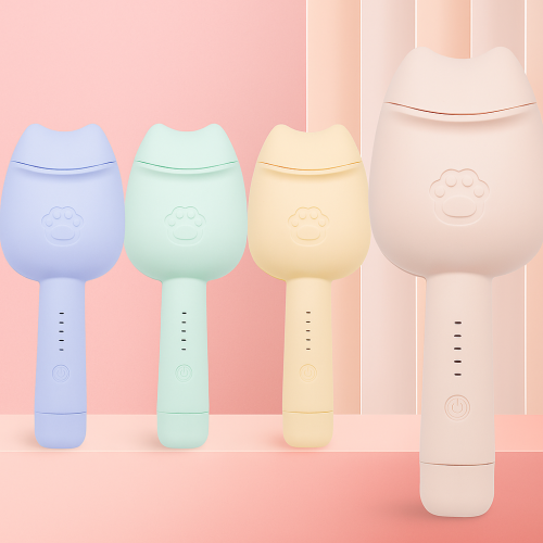 Rizador de cabello portátil con diseño de orejitas, Mini plancha moldeadora con control de temperatura de 5 niveles, Ideal para rizos rápidos y definidos, Recargable, ligera y fácil de usar, Estilo kawaii en colores pastel, Mayoreo PHDZ-11 Rizador de cabello portátil con diseño de orejitas, Mini plancha moldeadora con control de temperatura de 5 niveles, Ideal para rizos rápidos y definidos, Recargable, ligera y fácil de usar, Estilo kawaii en colores pastel, Mayoreo PHDZ-11