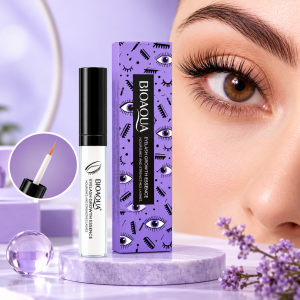 Esencia para el cuidado de las pestañas con aplicador fino y presentación compacta. Ideal para complementar la rutina de belleza. Venta por mayoreo.