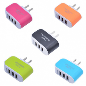 Cargador Triple USB de Pared 5V Universal Multicolor, Adaptador 3 Puertos para Carga Rápida de Celulares, Tablets y Dispositivos Electrónicos, Compatible con Android y iPhone, Diseño Compacto y Duradero para Hogar, Oficina o Viaje, Mayoreo TT-3009 