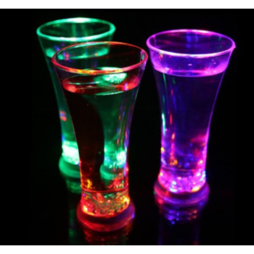 Vaso con luces led para fiesta de 390 ml BZ525