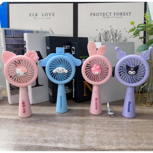 Ventilador portátil recargable con diseño práctico para usarse en mano o sobre escritorio. Cuenta con luz integrada- Por Mayoreo  677-79