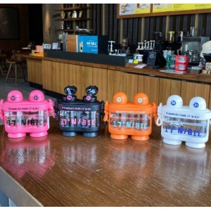 Botella de agua reutilizable, práctica y resistente para uso diario, gimnasio u oficina. por Mayoreo 882931