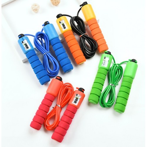 Cuerda para saltar con contador manual integrado, ideal para ejercicio, entrenamiento, activación física y rutinas deportivas. Por Mayoreo HC0076