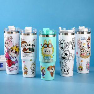 Vaso térmico con divertidos diseños animados, resistente, práctico y perfecto para el uso diario de 900ml- Por mayoreo 