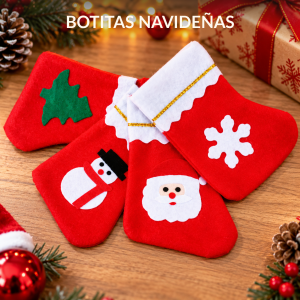 Botitas navideñas decorativas rojas con figuras de Santa Claus, muñeco de nieve, árbol y copo de nieve. Ideales para adornos, regalos y decoración de Navidad. Compra por mayoreo.