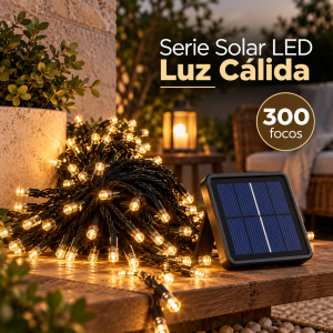 Serie solar LED de luz cálida con 300 focos y panel solar, ideal para iluminación decorativa en distintos espacios.
