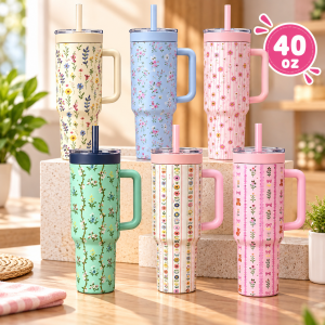 Termo de 40 oz con asa y popote, ideal para llevar bebidas durante el día.