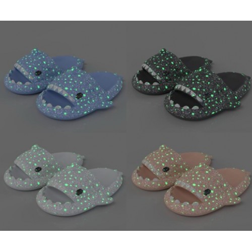 Sandalias tiburón unisex con brillo en la oscuridad – chanclas cómodas y antideslizantes – colores surtidos Tallas N:30-31-32-33-34-35, Por Mayoreo  V2-114
