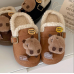 Pantuflas de algodón cálido de terciopelo y comodo para adultocon dibujo de capibara,Mayoreo 93018