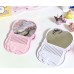 Mini espejo de maquillaje  plegable portátil con peine, con diseños animados por Mayoreo 1070