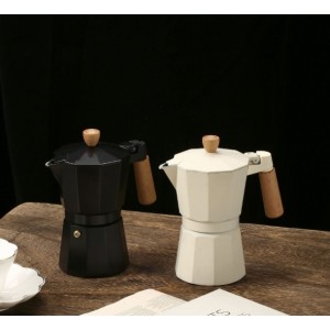 Cafetera tipo Italiana Moka Negra de Aluminio con Mango de Madera. Estilo Clásico Espresso venta por Mayoreo 135-2