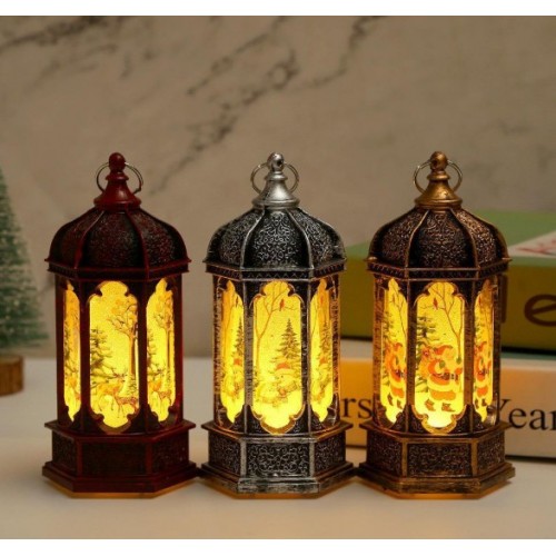 Faroles decorativos navideños LED con luz cálida en diferentes acabados, que brillan a través de sus ventanas. Perfectos para decorar el hogar o regalar en Navidad. Por Mayoreo D-20690