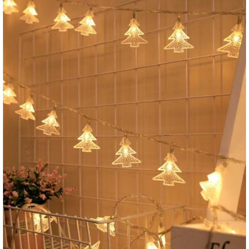 Guirnalda de luces LED con diseño de arbolitos navideños y luz cálida, ideal para decorar espacios en Navidad, fiestas temáticas Por Mayoreo  D-22084