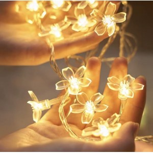 Guirnalda de luces LED cálidas con diseño de flor, ideal para centros de mesa, decoración de eventos, bodas o espacios acogedores. Por Mayoreo  D-22102
