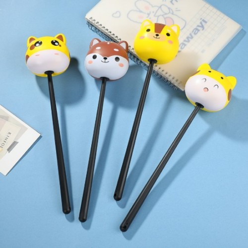 Masajeadores manuales con cabezales de figuras decorativas en 3D. Modelos surtidos como emojis, animales y personajes Por Mayoreo V4-149 Masajeadores manuales con cabezales de figuras decorativas en 3D. Modelos surtidos como emojis, animales y personajes Por Mayoreo V4-149