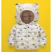 Chamarra acolchada para bebé con capucha y orejitas, diseño estampado en colores surtidos, ropa de invierno abrigadora y cómoda para niños y niñas. Por Mayoreo W-TMF2808 