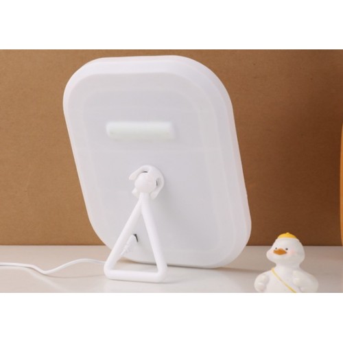 Espejo de tocador rectangular con luz LED táctil regulable portátil con soporte plegable – de 14.5 x 18.5cm – Por  Mayoreo  XBJ-101