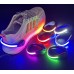 Clip LED luminoso intermitente recargable por USB, ideal para colocar en calzado o tobillo y mejorar la visibilidad durante caminatas,  con botón de encendido por Mayoreo TY401