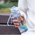 Botellas transparente de agua portátil de dibujos animados de 800ml,Diferentes modelos,MAYOREO. 