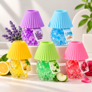 Ambientador decorativo con perlas aromáticas en diferentes colores y aromas surtidos. Ideal para habitaciones, baños, oficinas y hogar. Venta por mayoreo.