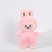 Peluche Labubu que simula respiración con luz LED en el pecho, ideal para acompañar el descanso de los niños. Suave al tacto, varios colores. Venta por mayoreo AL-001054