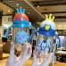 Botella deportiva de 380 ml con divertidos diseños de animalitos, con tapa decorativa tipo corona y asas laterales para un mejor agarre. Ideal para niños. Venta por mayoreo 0892