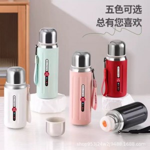 Termo de 800 ml con Tapa Tipo Taza, Cordón y 5 Colores Surtidos por Mayoreo
