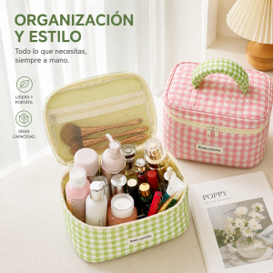 Estuchera de maquillaje portátil ideal para organizar cosméticos. Diseño práctico con cierre. Perfecta para viaje o uso diario. Venta por mayoreo