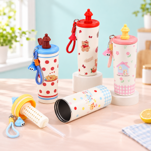 Termo Infantil de 700 ml con Infusor, Cordón y Diseños Surtidos por Mayoreo