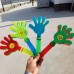 Mano aplaudidora de plástico de 32 cm, ideal para animar partidos, eventos deportivos y celebraciones de la Copa del Mundo 2026. Venta por mayoreo 2159-5