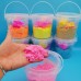 Arena mágica para niños con moldes en cubeta, ideal para juego sensorial y creativo, venta por mayoreo, código 4X24  2707-2