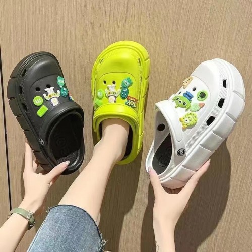 Sandalias tipo crocs con dibujos animados de toy story 2900