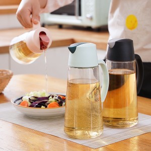 Controla fácilmente la cantidad de aceite o salsa que usas en cada platillo con esta aceitera dosificadora con tapa automática, práctica, limpia y elegante. Perfecta para cocinar, aderezar ensaladas o servir sin derrames. Venta al por mayor CL-Z-616