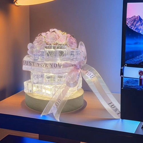 Lámpara de buró decorativa con diseño elegante tipo cristal y detalle de listón “Just for you”. Ideal para regalo de Sn Valentin 3396