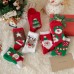 Calcetas de peluche térmicas con diseños navideños. Suaves, cómodas y festivas. Diseño variado de Santa, reno, muñeco de nieve y árbol de Navidad. Venta al por mayor 3798