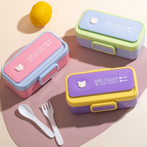 Lonchera práctica de plástico con compartimento y cubiertos incluidos. Ideal para lunch escolar, oficina o viajes 6343