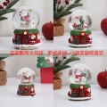 Decoración navideña tipo globo de nieve con luz LED multicolor y música de Navidad. 17*11cm Venta por mayoreo 6627-1