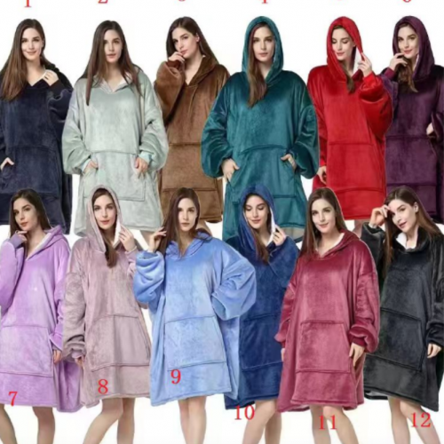 Sudadera manta oversize unisex con capucha y bolsillos, suave y calientita. Perfecta para mantenerse abrigado, ideal para casa o exteriores. colores variados, venta por mayoreo 882532