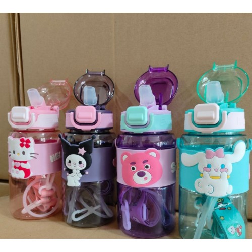 Taza de agua para nilños con boca de pato y correa 600 ml , MAYOREO 883460