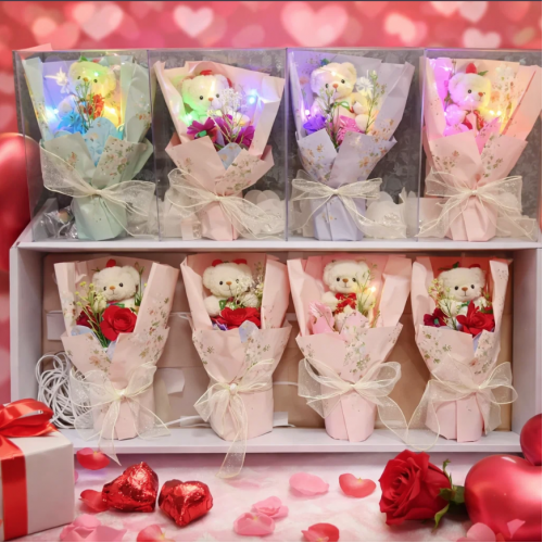 Ramo de rosa de jabón con luz LED y tierno oso decorativo, ideal como regalo romántico para San Valentín. Venta por mayoreo 3957