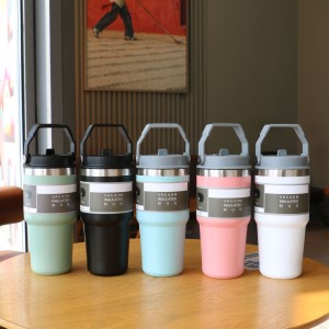 Vaso térmico con asa y popote tipo tumbler, vaso de acero inoxidable para bebidas frías y calientes, diseño portátil reutilizable en colores surtidos Venta al por mayor VA2-163