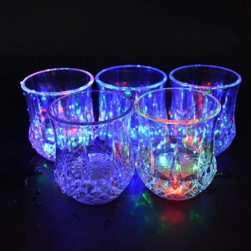 Vaso con luces led para fiesta de 200ml , MAYOREO  BZ524