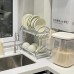 Escurridor de platos de acero inoxidable con dos niveles, porta cubiertos y escurridor lateral. Diseño funcional, resistente y moderno para tu cocina. Venta al por mayor CJ-2084