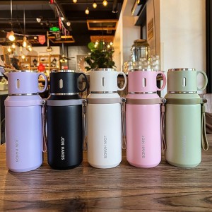 Termo de Acero Inoxidable de 800 ml con Tapa Tipo Taza, Asa y Correa por Mayoreo