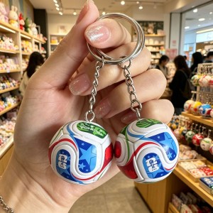 Llavero balón de fútbol 4cm diametro con diseño inspirado en México, EUA y Canadá. Ideal para mochilas y llaves. Venta por mayoreo