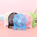 Mini ventilador portátil recargable con 3 velocidades y diseño compacto, Ideal para escritorio o viajes, Mayoreo FS65