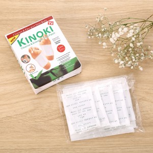Parches para pies KINOKI en presentación con 10 parches, ideales para colocación en los pies. Venta por mayoreo