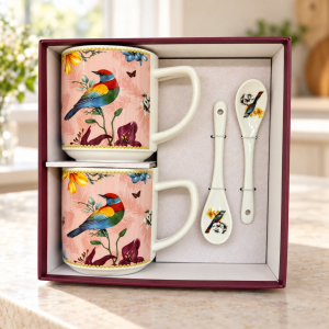 Set de 2 Tazas Tipo Mug de 280 ml con 2 Cucharas, Diseño de Aves y Caja de Regalo. Venta por mayoreo