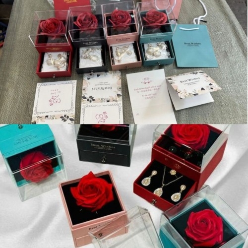 Rosa eterna en cajita incluye bolsa de regalo, tarjeta y accesorios. Ideal para regalos románticos, aniversarios, San Valentín. Venta al por mayor